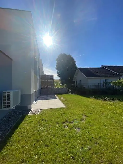 Villa Vue Lac -3 Chambres Jardin-Proche Du Lac Et Du Centre-Ville , 2 Places Parking Mouxy