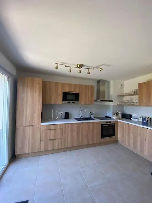Villa Vue Lac -3 Chambres Jardin-Proche Du Lac Et Du Centre-Ville , 2 Places Parking Mouxy
