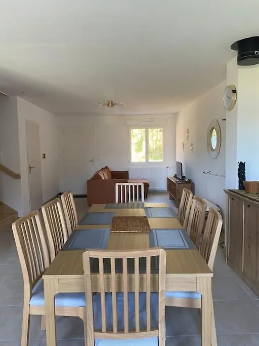 Villa Vue Lac -3 Chambres Jardin-Proche Du Lac Et Du Centre-Ville , 2 Places Parking Mouxy
